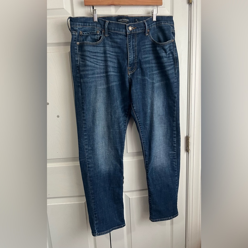 Lucky Brand Men’s 410 Athletic Slim Denim Jeans- Size 38x30